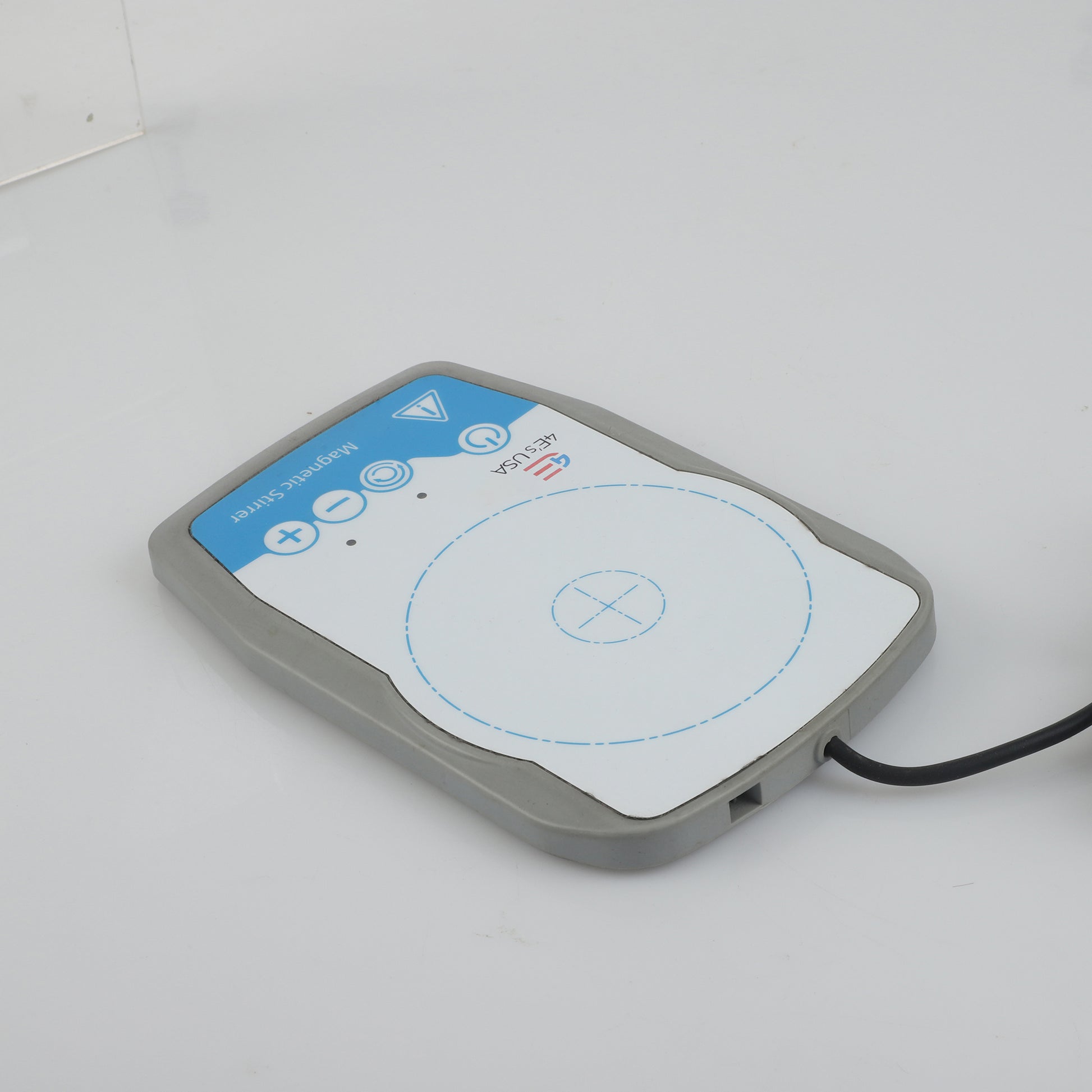 Mini Magnetic Stirrer - MI0102001 - Four E's USA (A Four E's Scientific Company)